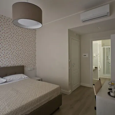 Affittacamere Domus Roma 3*