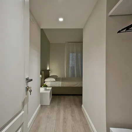بيت ضيافة Domus Roma 3*